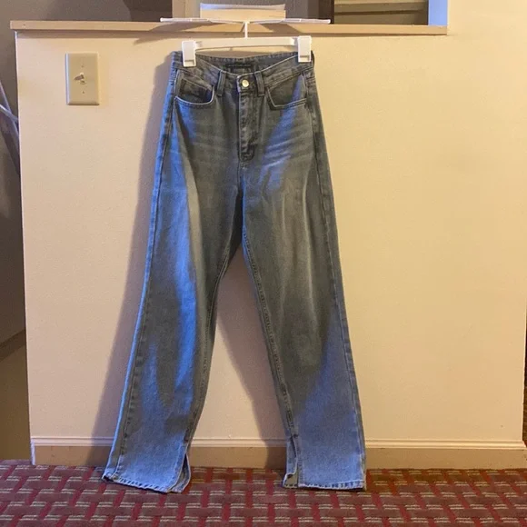 Split Leg Baggy Jeans